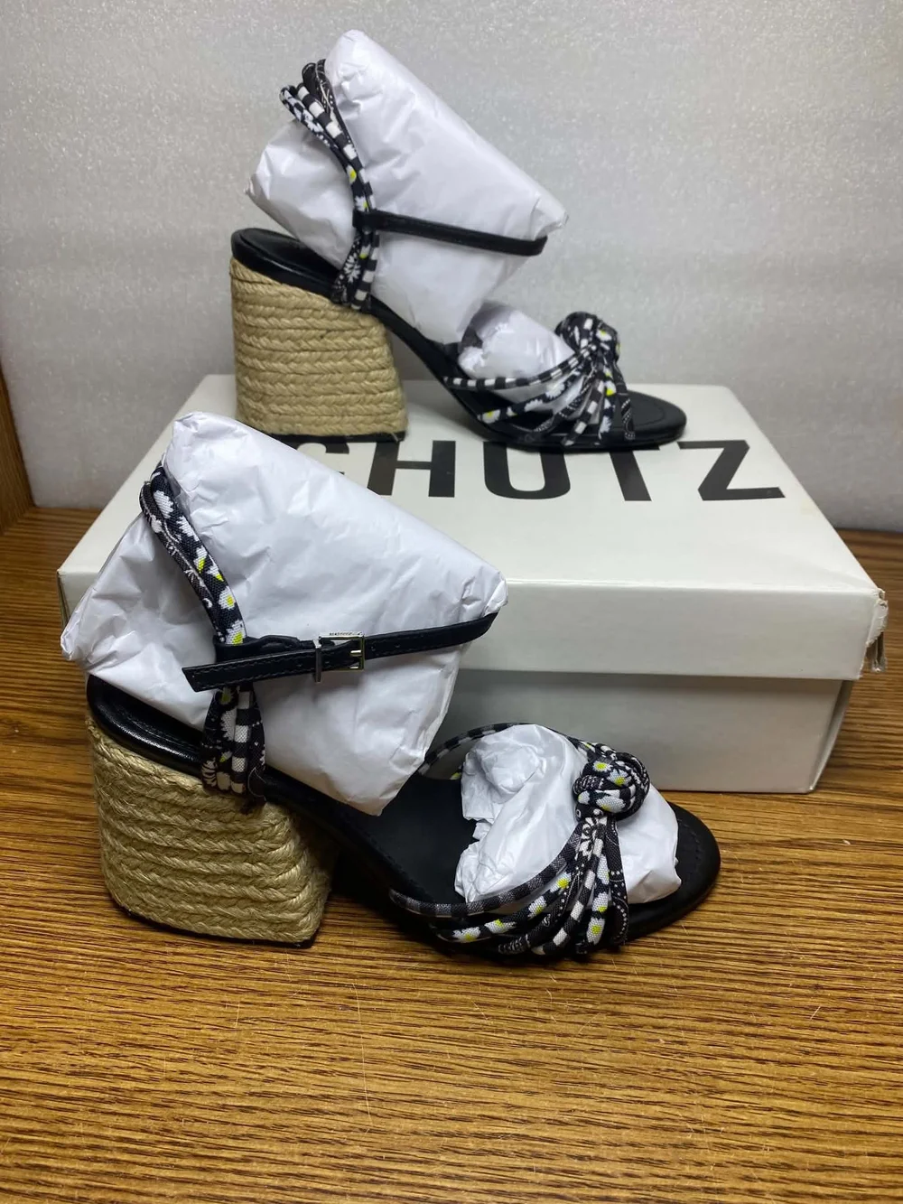 Schutz Womens Dahira Black Gingham Daisy Print Espadrille Block Heel Sandals 7